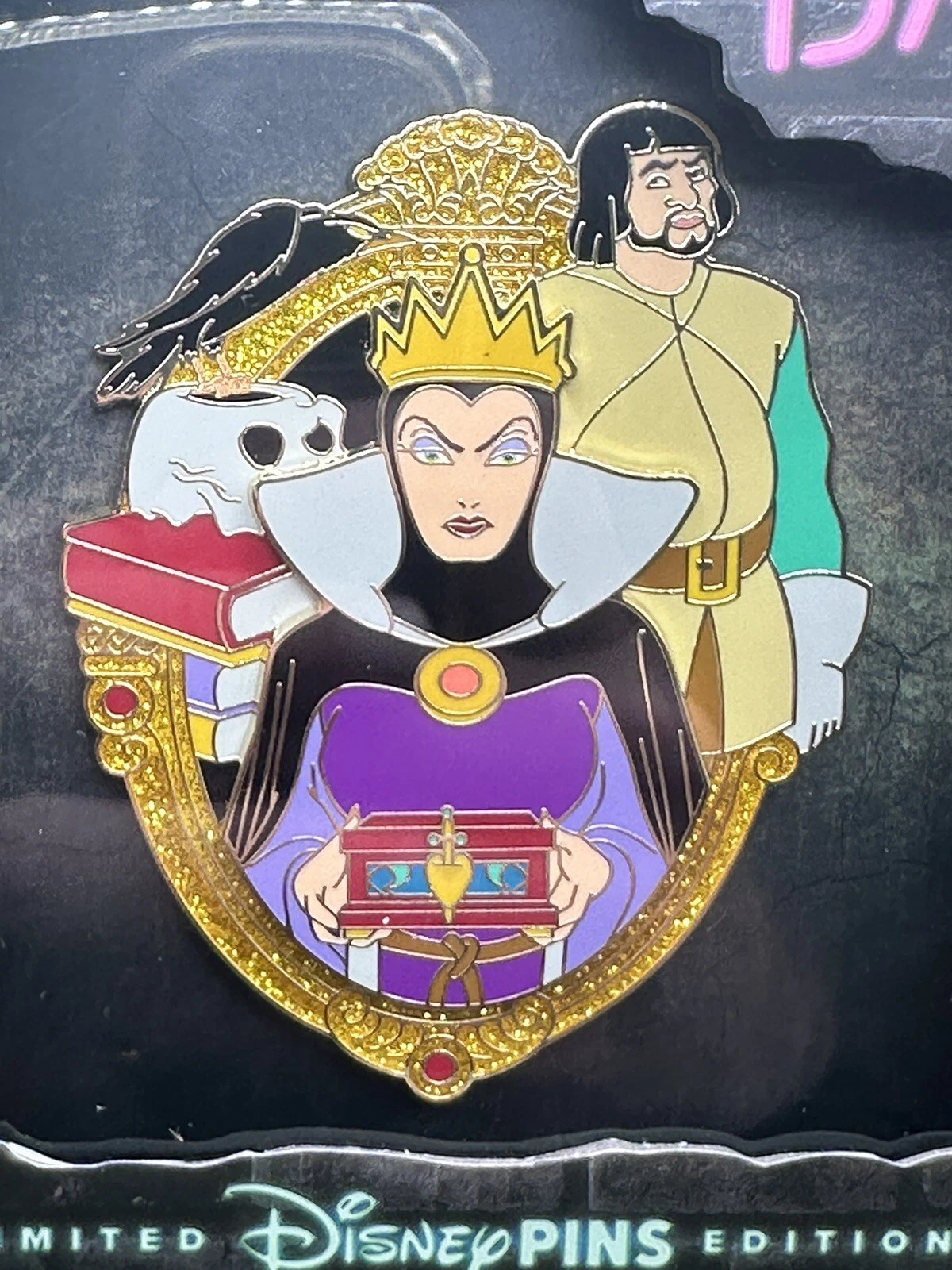 Disney After Dark 2024 Evil Queen & Huntsman Mini Jumbo LE 500 Boxed Pin
