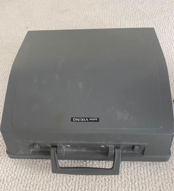electric typewriter eaton viking