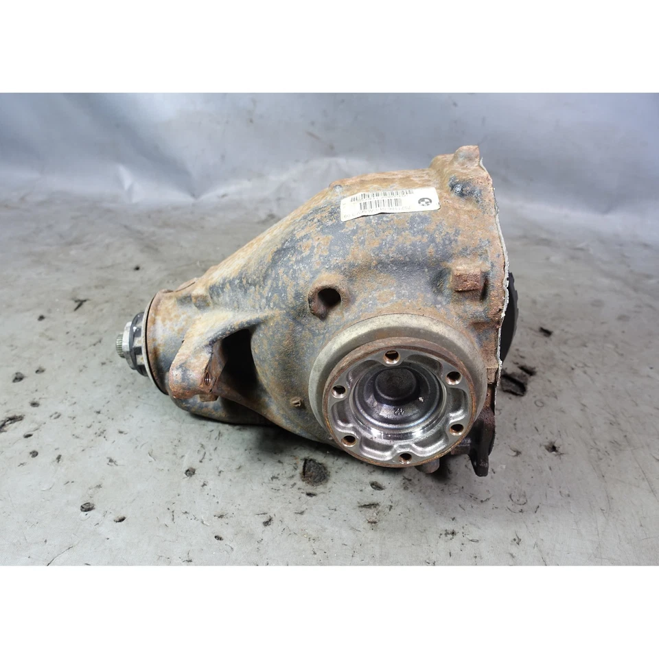 2008-2013 BMW E90 335i 135i Rear Differential Carrier for Manual Trans 3.08 OEM - Image 2 of 4