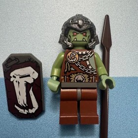 LEGO Castle 7079 Mini Figure Set - Complete Official