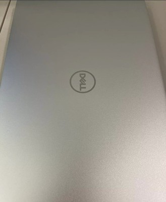 Dell XPS 9530 i9-13900H 1TB SSD, 32GB DDR5 MEMORY RTX 4060 15.6''