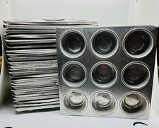 vintage square cupcake pan 9 hole capacity, unbranded 8" x 8"