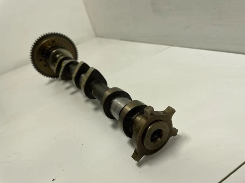 Árbol de levas de admisión derecho Ford Transit 150 XLT 2015 de fábrica Foto 3 de 4