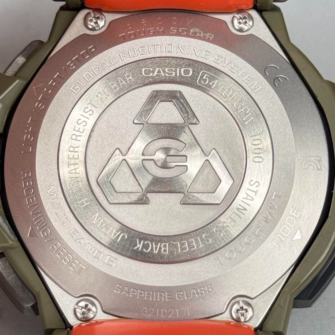 Casio G-shock Gpw-1000kh-3ajf GRAVITYMASTER Master in Olive Casio G-shock Gpw-1000kh-3ajf GRAVITYMASTER Master in Olive
