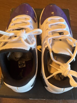 New-Air Jordan 11 CMFT Low Big Kids White/Black-Field Purple New-Air Jordan 11 CMFT Low Big Kids White/Black-Field Purple