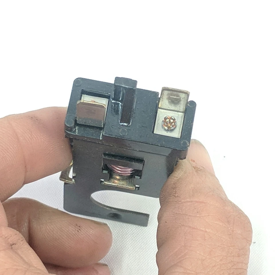 2x Interruptor de luz de freno de parada Napa Echlin SL216 para Ford Ranger Bronco F Super Duty Foto 4 de 4