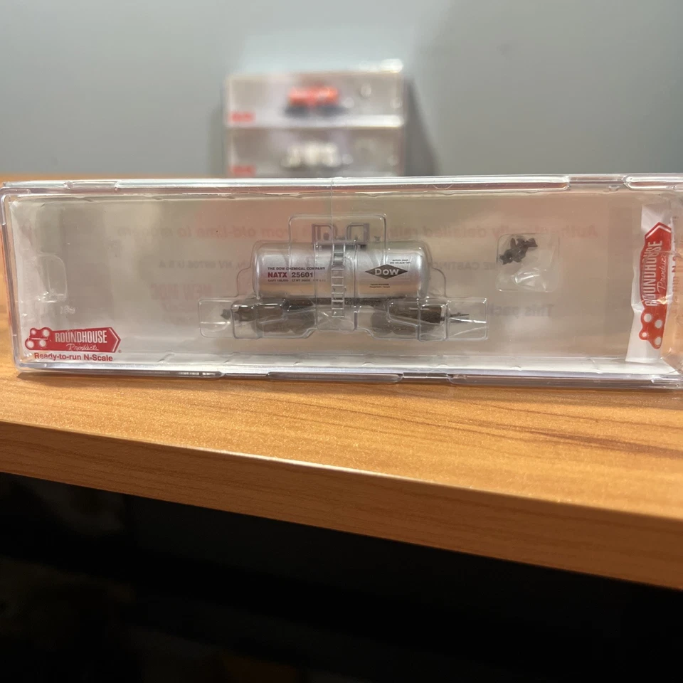 Lote de 3 tanques químicos de carga Roundhouse escala N Emery Hooker Dow Chemical Foto 2 de 4