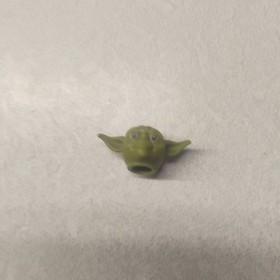 Lego Star Wars Mini Figure Yoda W/ Light Saber Set 75017-1