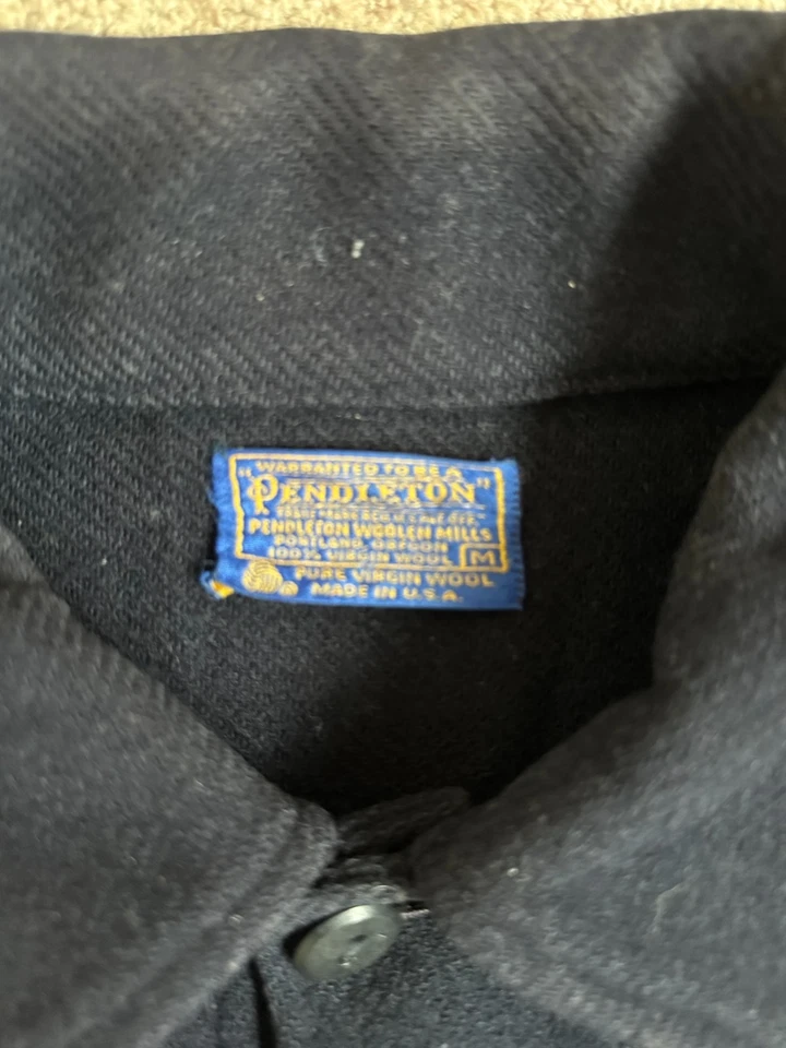 Pendleton Dark Navy Wool Vintage Jacket – Men’s – Boxy Fit – Size Large - Image 3 of 4
