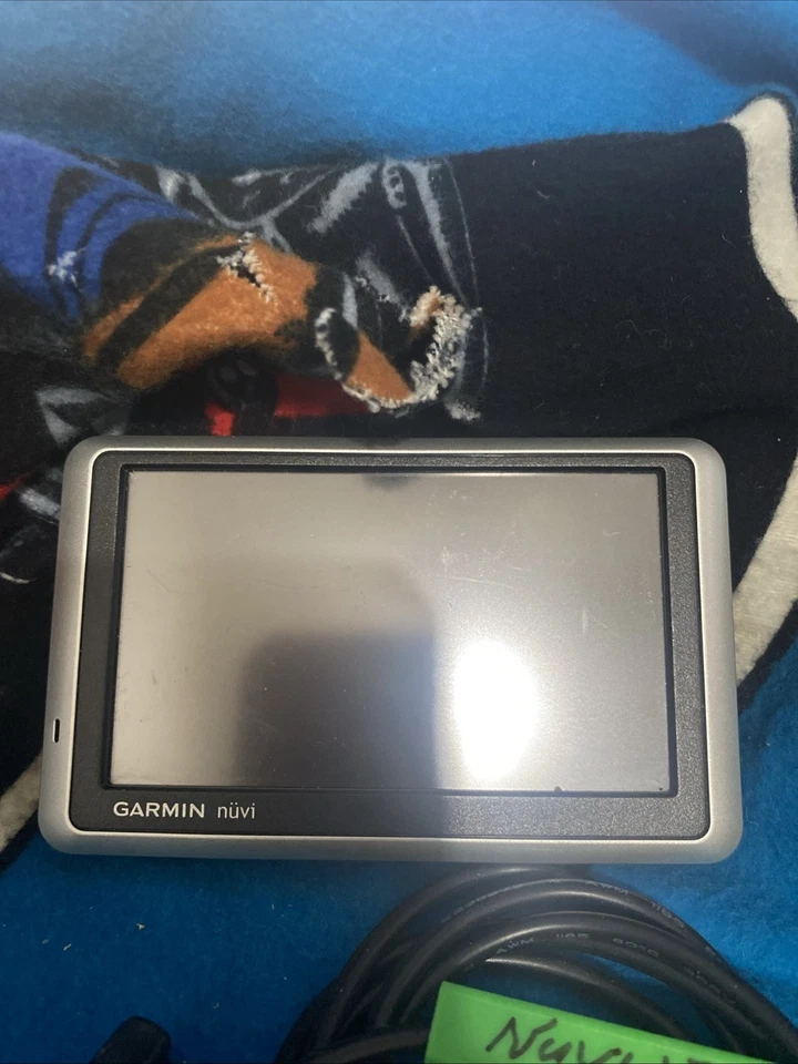 Garmin Nuvi 1300 Ultra-Thin GPS Navigator Widescreen Display - Image 3 of 4