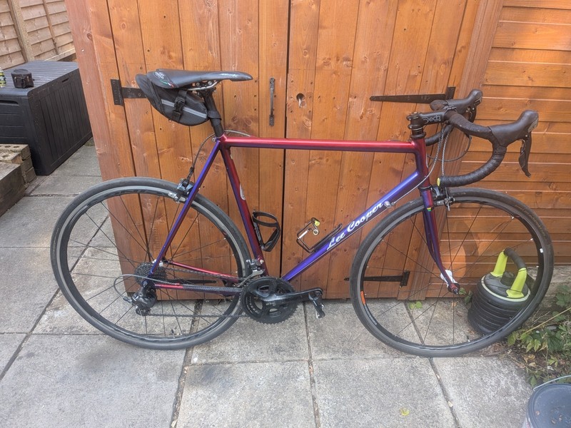 Custom Lee Cooper Reynolds 853 Steel Road Bike - Shimano 105 / Ultegra