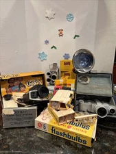 Lot Of VTG Movie Camera And Accessories 🎦