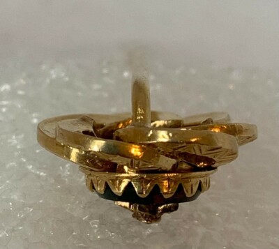 Épingle à Cravate Vintage En Or 18K Avec Rubis – Fin XIXe