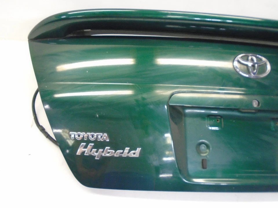 2001-2003 Toyota Prius Rear Trunk Lid W/ Spoiler Green OEM DK804358 — 第 2/4 张图片