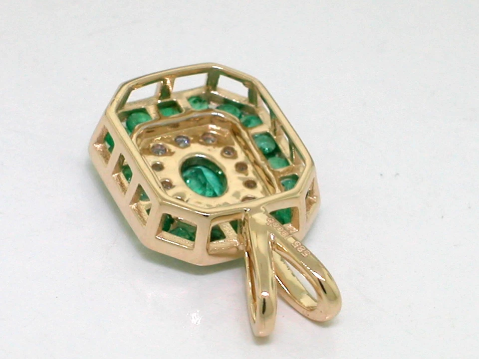 Smaragd Anhänger 585 Gelbgold 14Kt Gold 19 natürliche Smaragde 12 Brillanten - Bild 4 von 4