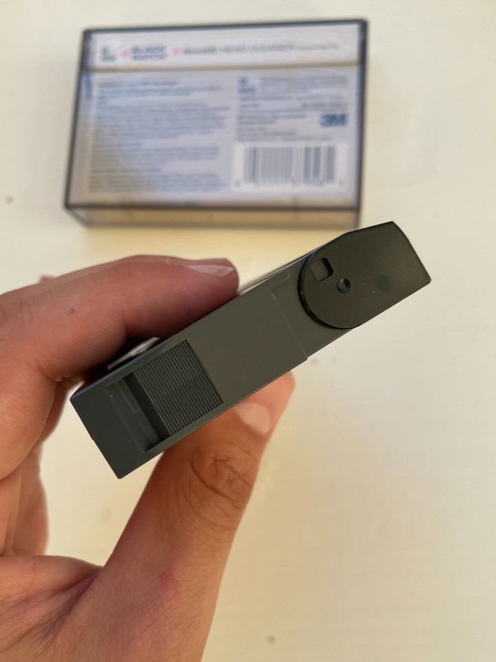 3M 8 MM Head Cleaner Tape Cleaning Cassette for Camcorders Opened Used