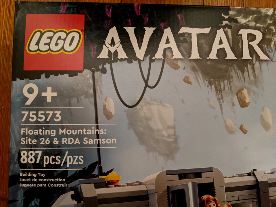 LEGO AVATAR Floating Mountains: Site 26 y RDA Sansón LEGO 75573 retirado 887 piezas Foto 2 de 4