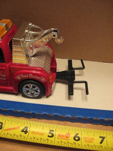 Teh Sheng Electronics  pull back n go WRECKER Road Service Tow Truck 5" long - Picture 3 of 7