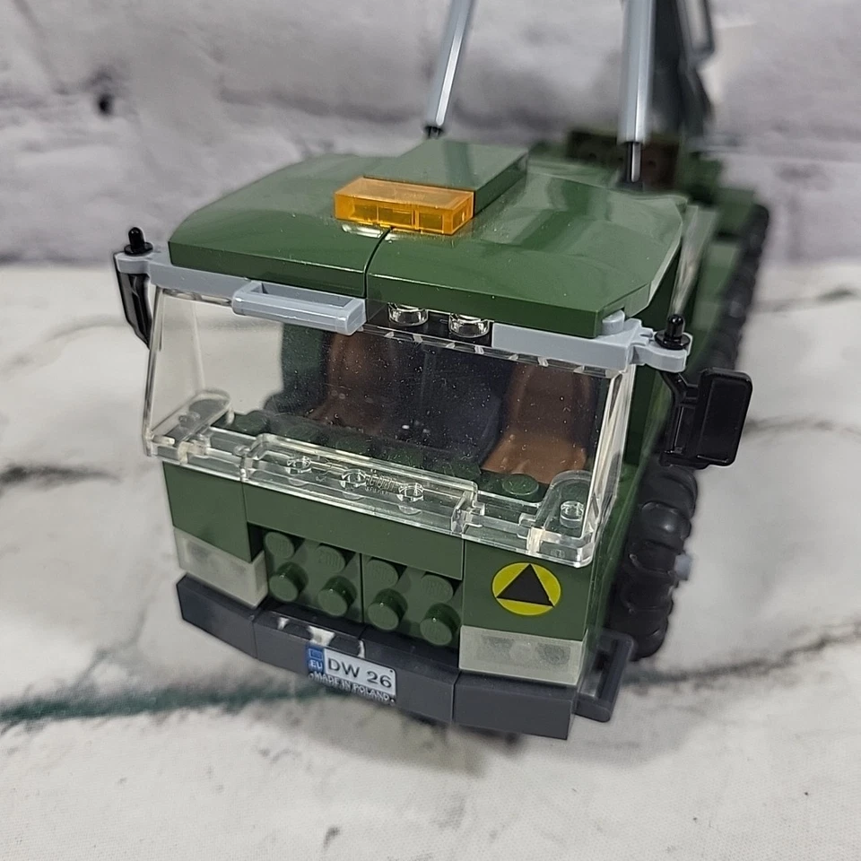 Lanzador de misiles balísticos móvil Cobi pequeño ejército juego #2364 camión militar Foto 3 de 4