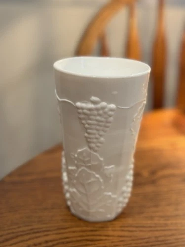 Vintage Indiana Milk Glass 1950’s Colony Harvest Grapes 12 Oz Tumbler