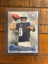 Marcus Mariota Chrome Rookie Card 2015 topps. rookie card picture