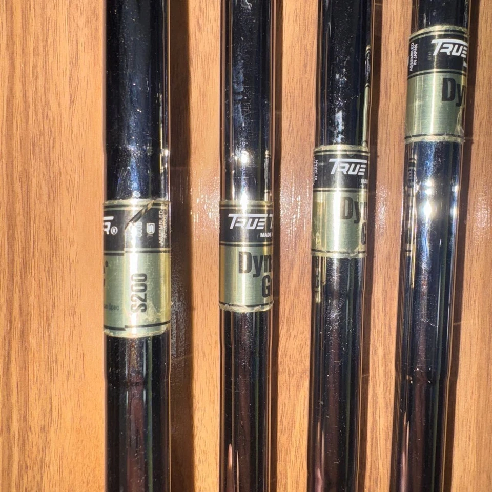 Srixon Z745 Irons #5-9,Pw(6Clubs)/Dynamic Gold S200/Flex:Stiff/ Iron set - Image 4 of 4