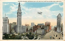 Postcard Model B Aeroplane Madison Square Flatiron 1914 White Border