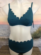 NWT Cupshe Two Piece Swimsuit Size Small Teal Textured Scalloped