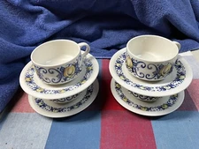 Villeroy & Boch CADIZ  Set of 4 Cups & Saucers Luxembourg Blue logo