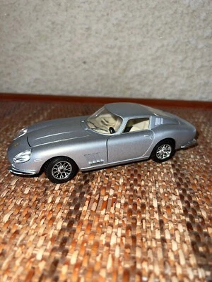 Voiture Miniature Burago 1966 Scala 1:24 FERRARI 275 GTB 4 SILVER, GRISE - Photo 1/4