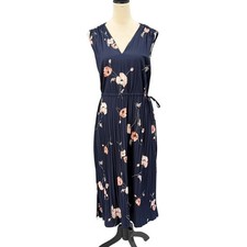 Vince NWT M Tossed Poppy Navy Pleated Floral V-neck Cinched Waist Midi Dress