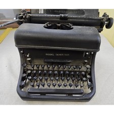 Vintage Remington Rand Model Seventeen Typewriter Black Works thumbnail