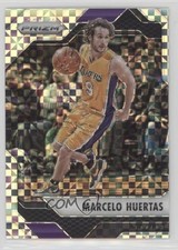 2016-17 Panini Prizm Retail Starburst Prizm Marcelo Huertas #139 d1m