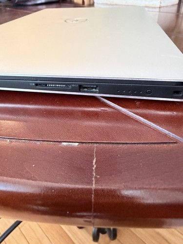 Dell XPS 15.6" Laptop i7-9750H 16GB RAM 512GB SSD GTX 1650 Windows 11 Pro - Picture 5 of 11