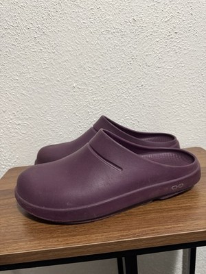 OOFOS OOcloog Unisex Recovery Clog Slip-On Shoes, Size 10 Men/12 Women