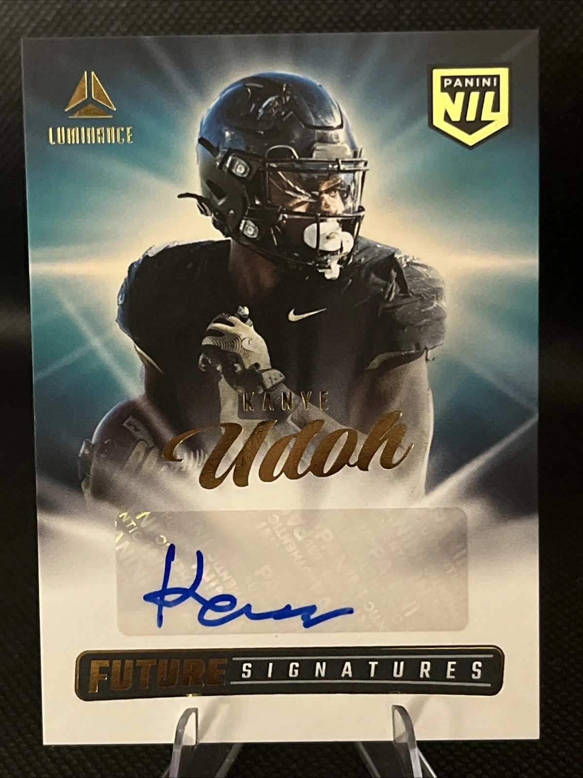 2025 Panini Luminance Future Signatures Gold Kanye Udoh NIL #NIL-KUH