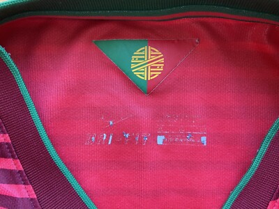 PORTUGAL 2014 2015 HOME FOOTBALL SHIRT SOCCER JERSEY NIKE PORTUGAL 2014 2015 HOME FOOTBALL SHIRT SOCCER JERSEY NIKE