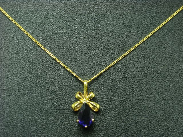 8kt 333 gold KETTE & ANHÄNGER MIT 0,70ct AMETHYST BESATZ 1,8g 44,0 cm 8kt 333 gold KETTE & ANHÄNGER MIT 0,70ct AMETHYST BESATZ 1,8g 44,0 cm