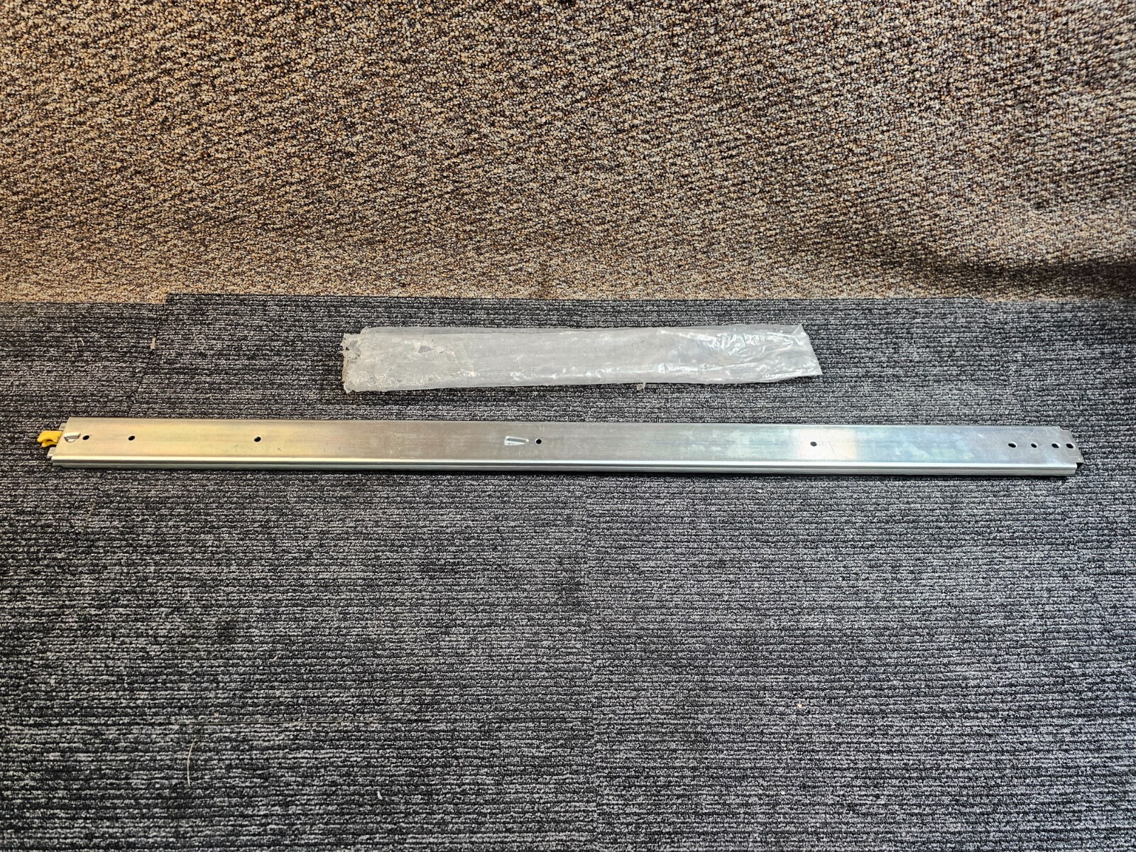 Heavy Duty Full Extension Drawer Slide 52 inch w/ Lock Funct