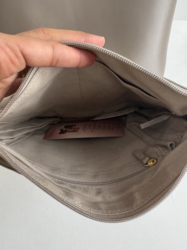 Joy & Iman Grey Leather Tote Bag Removable Insert Organizer & Wristlet Tassle - Picture 9 of 16