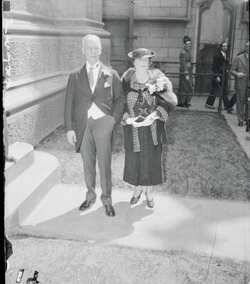 Alfred E Smith With Wife - Al Smith In The Easter Parade New Y 1935 Old Photo
