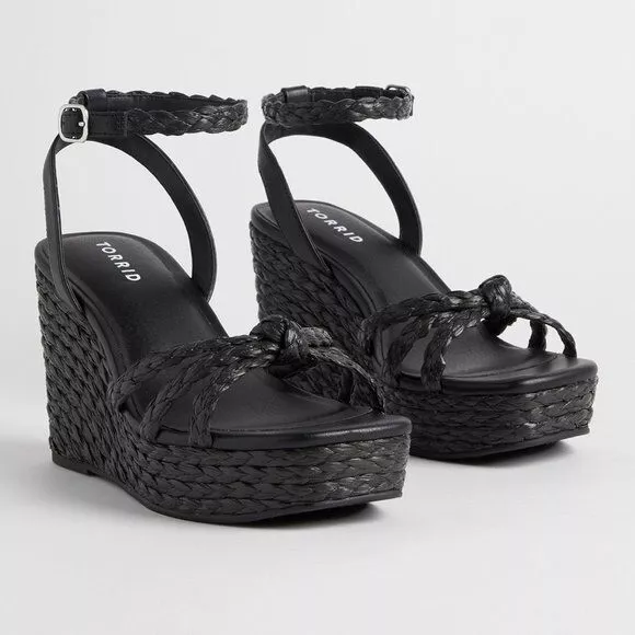 Torrid deals platform sandals