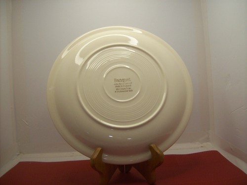 VTG JOHN TAMS BANQUET "IRELAND" PLATE 10" DIAMETER MADE IN ENGLAND - Picture 3 of 3