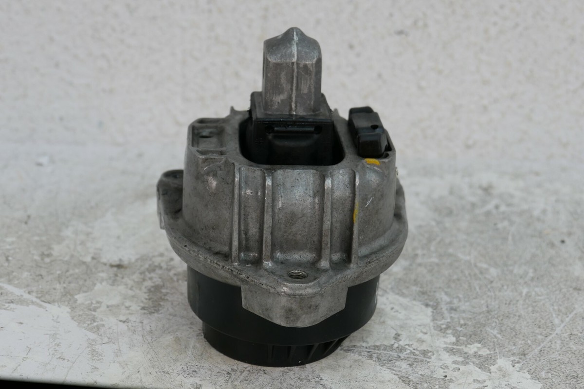 2012-2018 BMW 4.4L V8 LEFT DRIVER SIDE ENGINE MOTOR MOUNT SUPPORT 