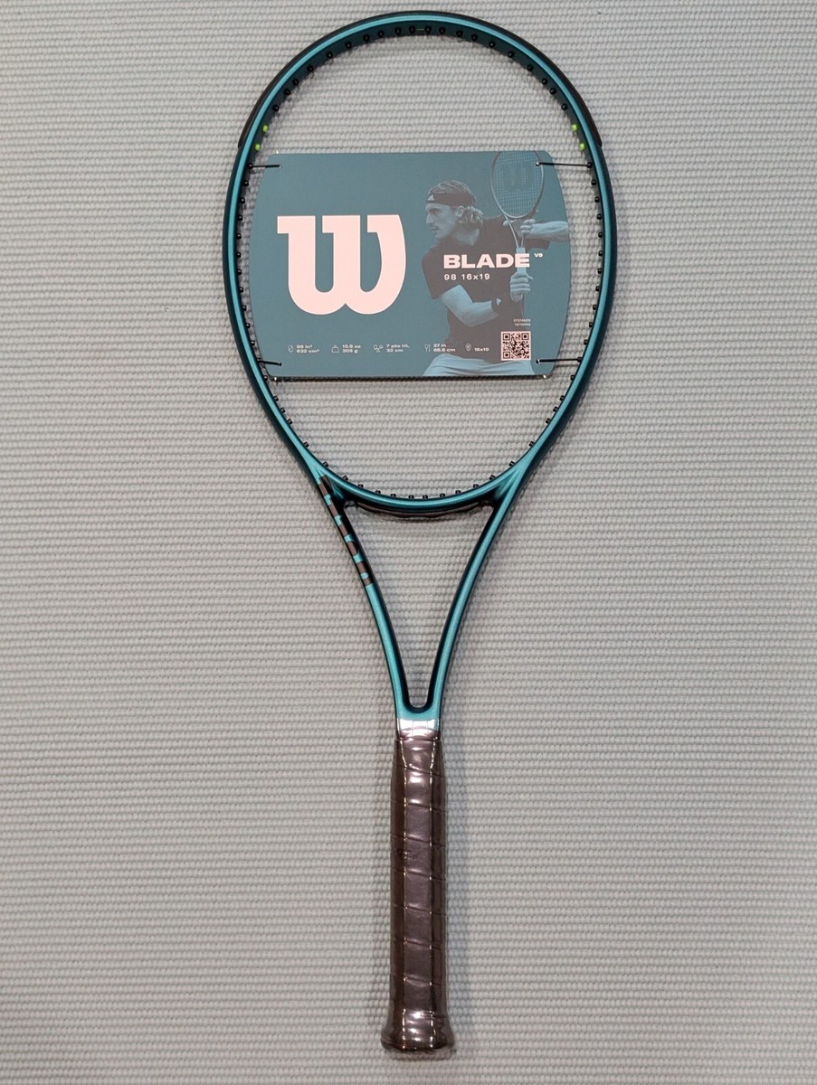 New Wilson Blade 98 16x19 v9.0 Tennis Racquet size 4 3/8
