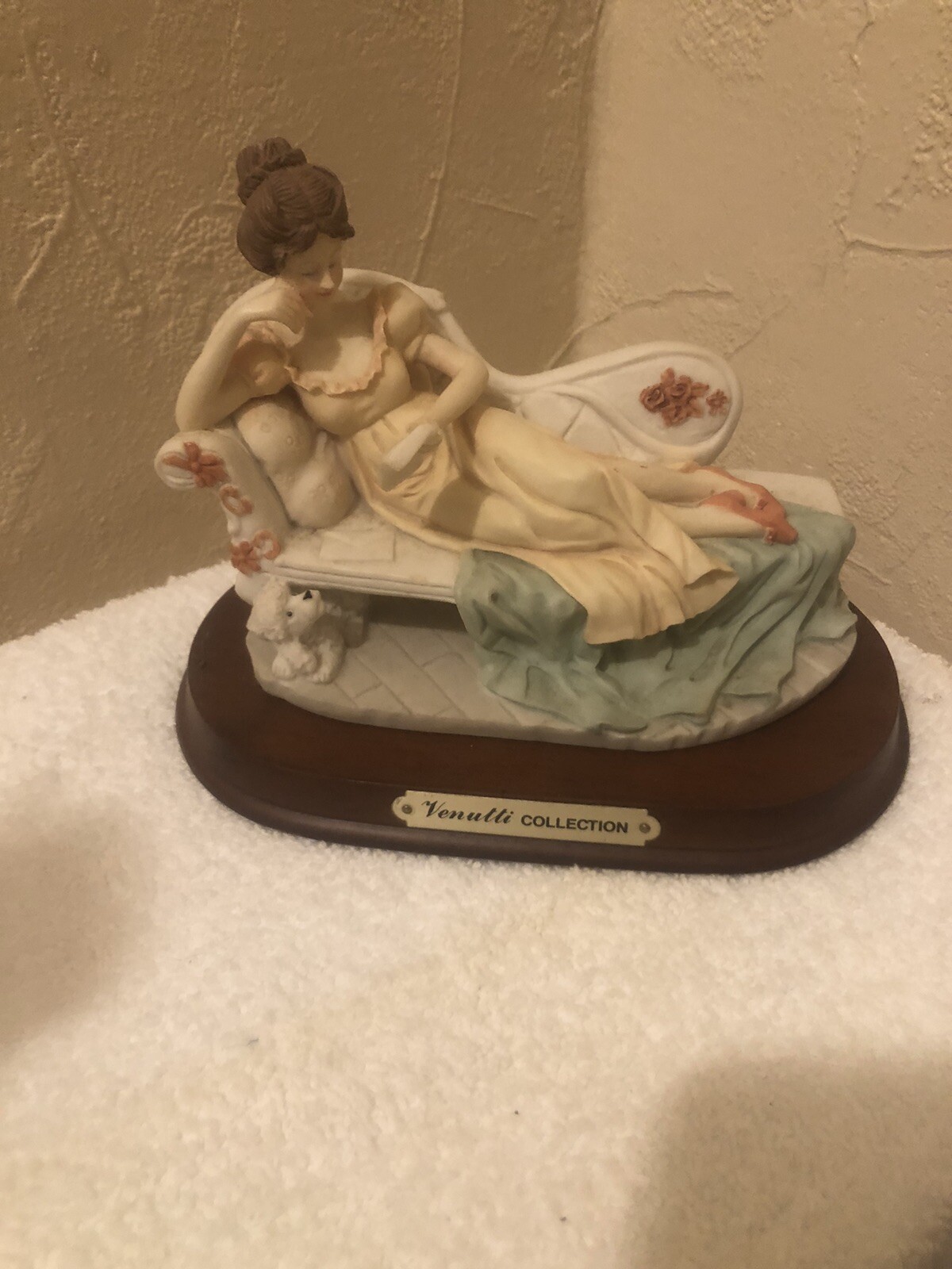 Picture 1 of 3