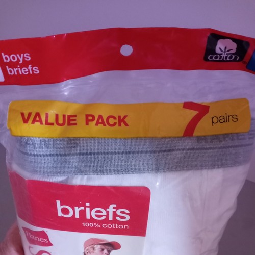 2005 Hanes Boys 7 Pack White Briefs Size 12 White Underwear New Factory Sealed - Picture 8 of 8