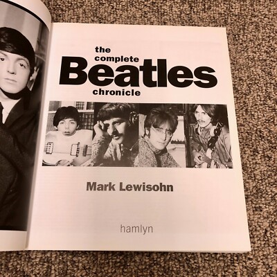 THE COMPLETE BEATLES CHRONICLE MARK LEWISOHN SOFTBOUND BOOK