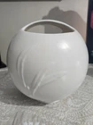 Roseville Pottery Velmoss Ball Vase Ivory Berries and Leaves
