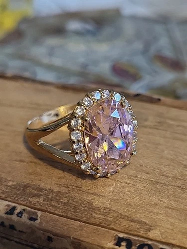 Vtg Camrose & Kross Goldtone Pink Clear Crystal Oval Ring